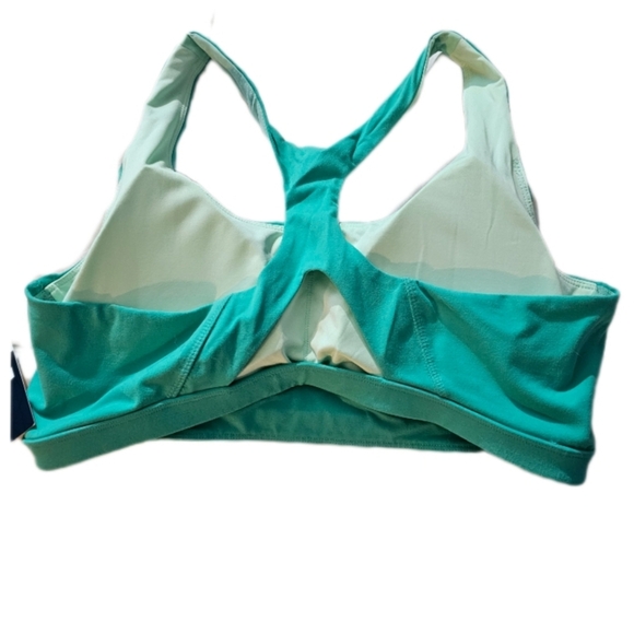 DSG sports bra medium support - Picture 2 of 4